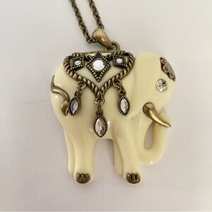 Avon Elephant Trunk Up Pendant Necklace Cream Rhinestone Brass Tone Vintage NRT